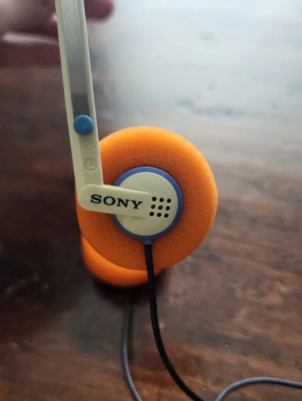 SONY MDR-10 Walkman Lightweight Headphones w/ NEW Orange Pads TESTED WORKING